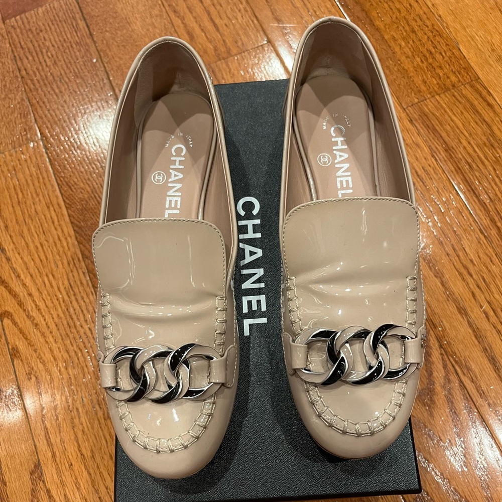 Chanel flats